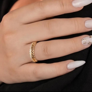 Anel Duas fitas uma em Corações e Outra Cravejada