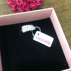 Anel Folha Cravejado