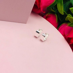 Brinco Argola Quadrada