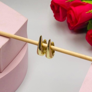 Brinco Argolinha Gonta Ponta Cumprida