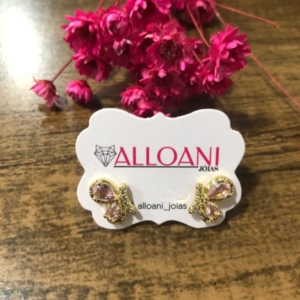 Brinco borboleta cravejada