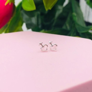 Brinco Coração Com Cruz