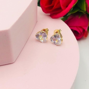 Brinco Coração com Pedra Branca