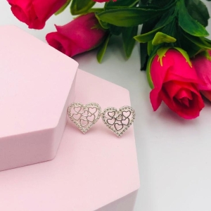 Brinco Coração Cravejado