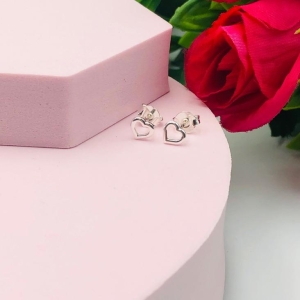 Brinco Coração Vazado