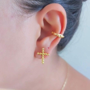 Brinco cruz