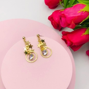 Brinco Pendurado com Estrelas e Ponto de Luz