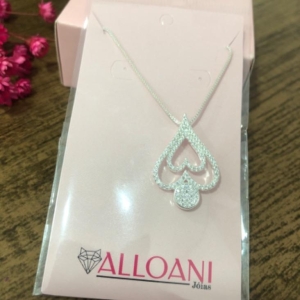 Colar coração cravejado