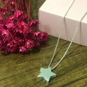 Colar Corrente Veneziana com Pingente Estrela