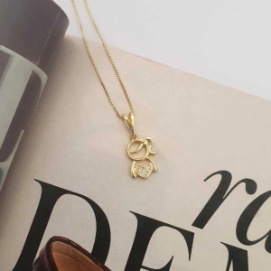 Colar Pingente Menina