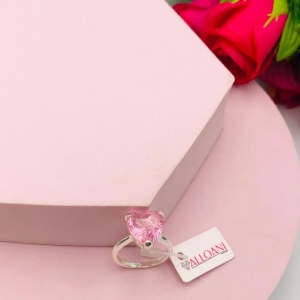 Anel coração com pedra rosa