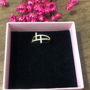 Anel Duas Cruz uma Cravejada e outra Lisa