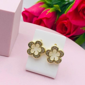 Brinco Flor Trabalhada