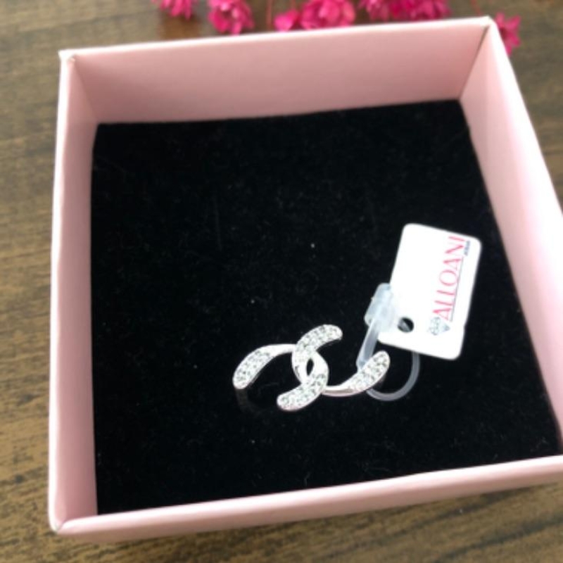 Anel Chanel cravejado