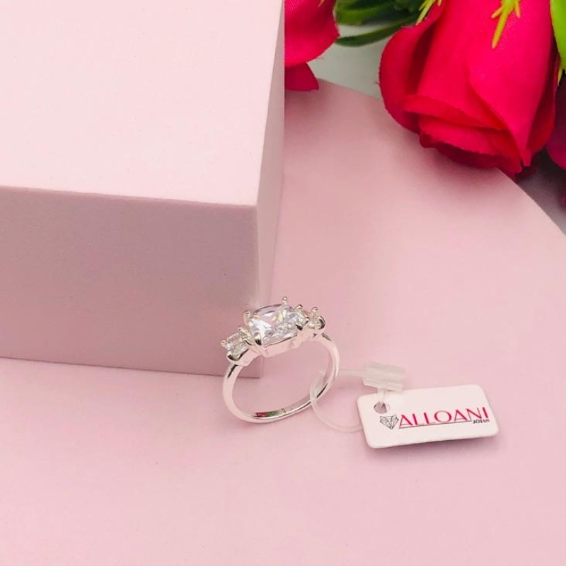 Anel com Três Pedras