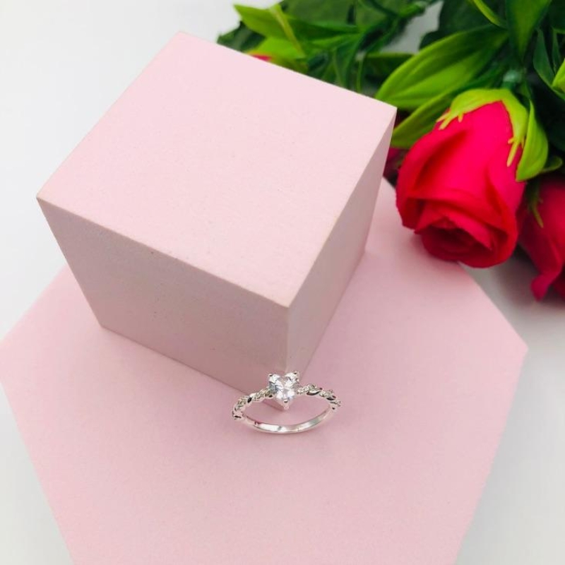 Anel Cravejado e Coração N 18