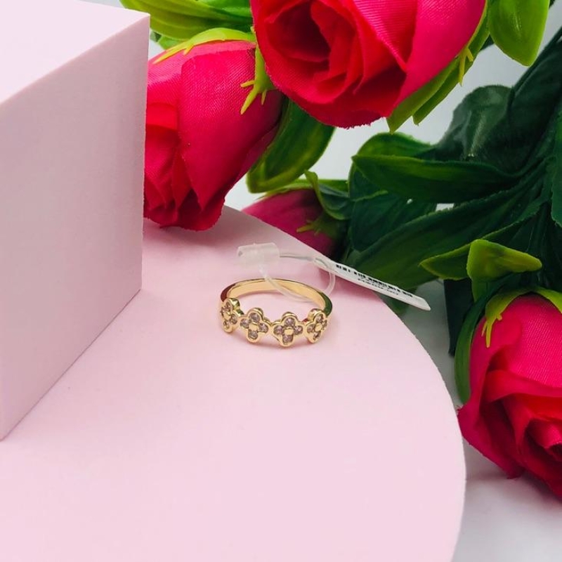 Anel Quatro Trevo Cravejado