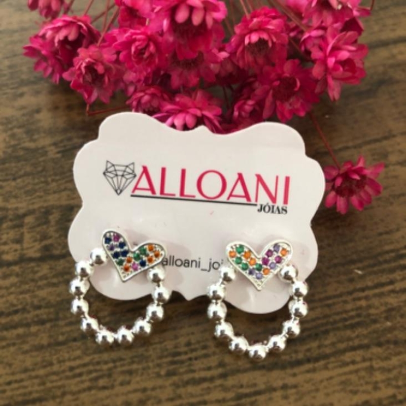 Brinco arco com coração