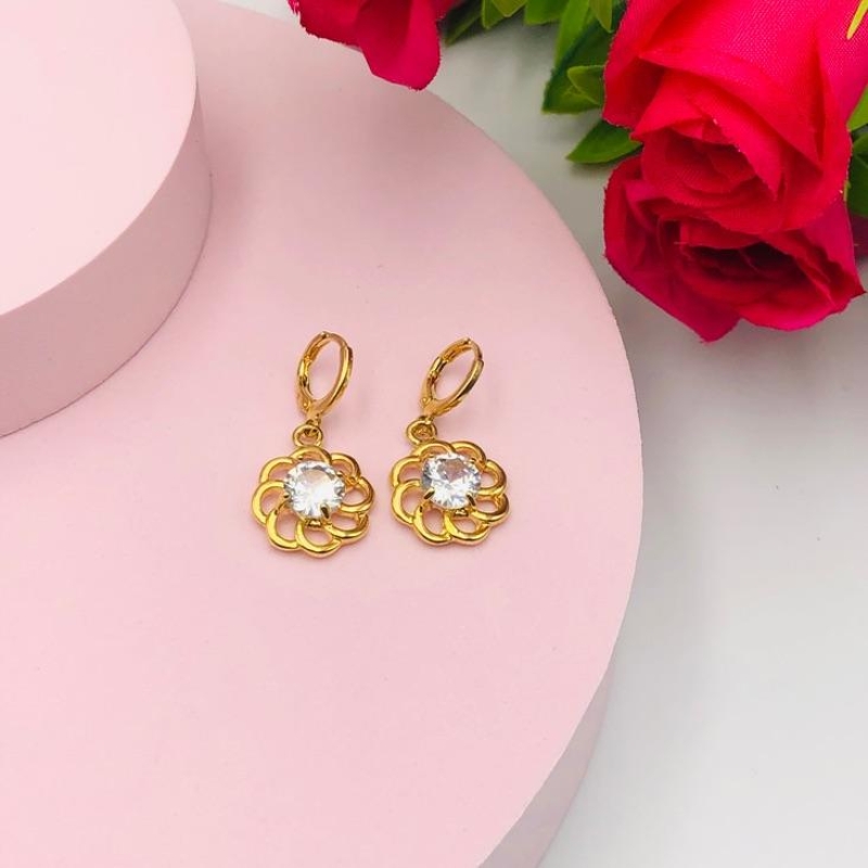 Brinco Argolinha com Pingente Flor