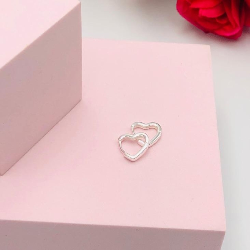 Brinco Argolinha Coração P