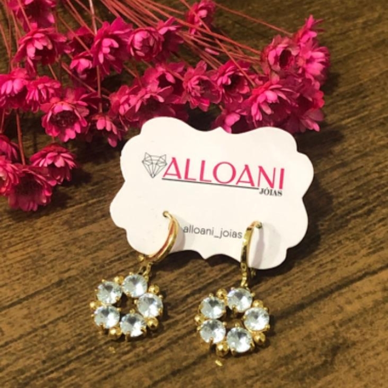 Brinco Argolinha de Click com Pingente Cravejado