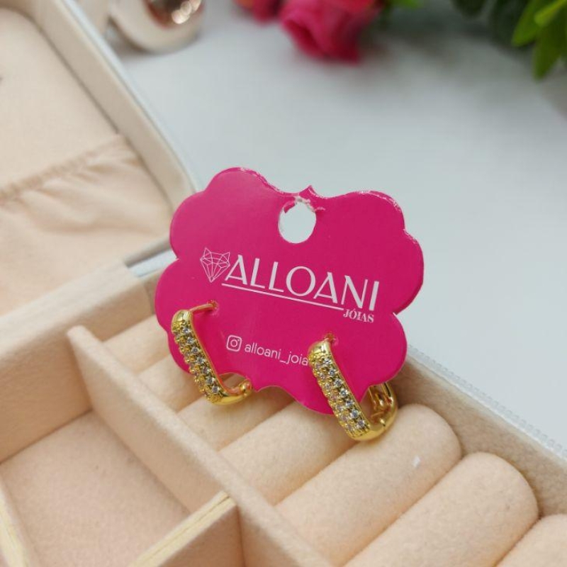 Brinco Arolga Retângulo Cravejada M