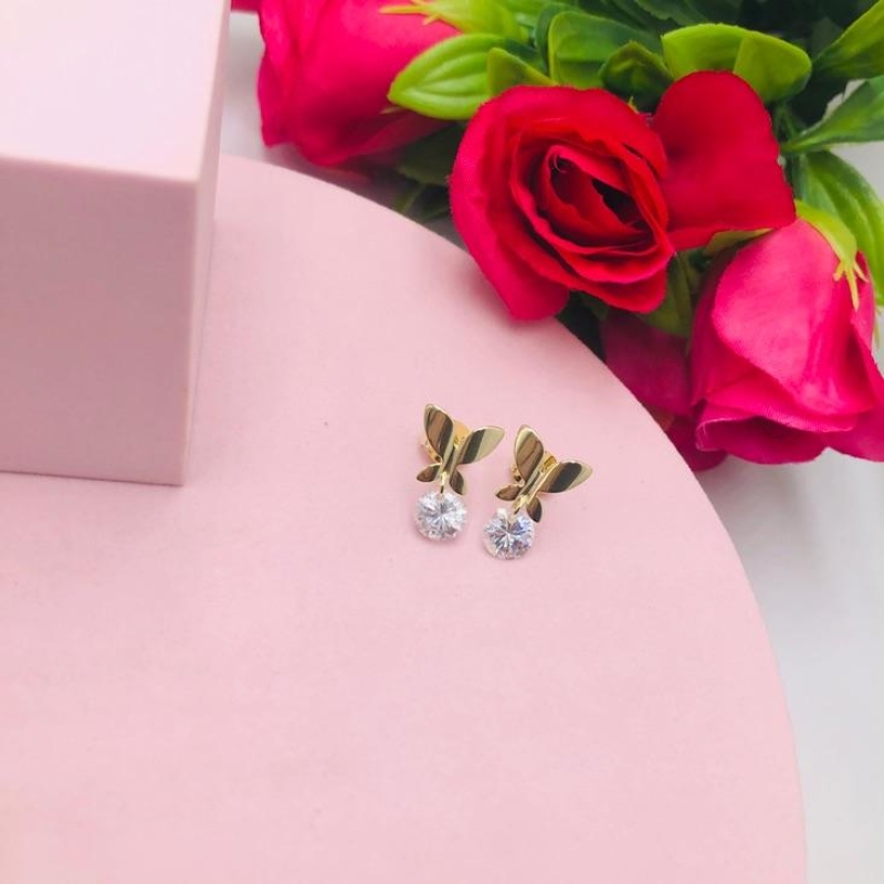 Brinco Borboleta com Ponto de Luz