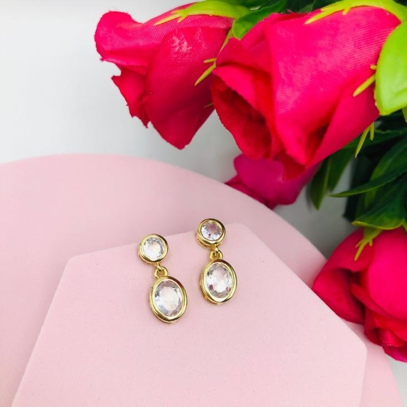 Brinco com duas zirconias cristal