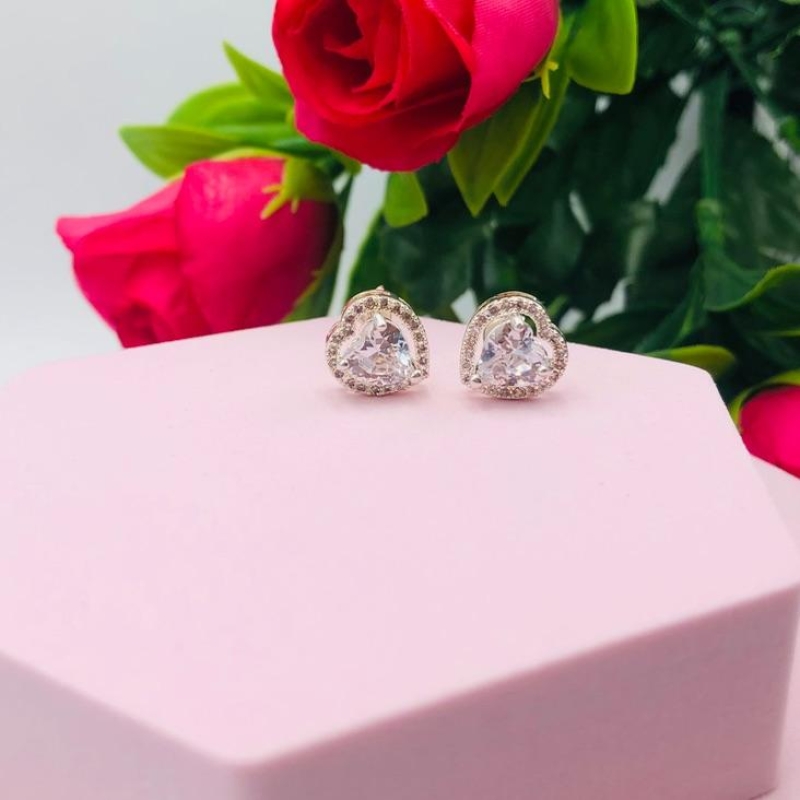 Brinco Coração Cravejado