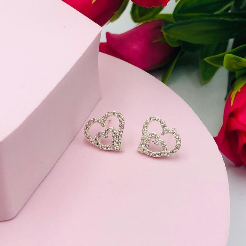 Brinco Coração Cravejado