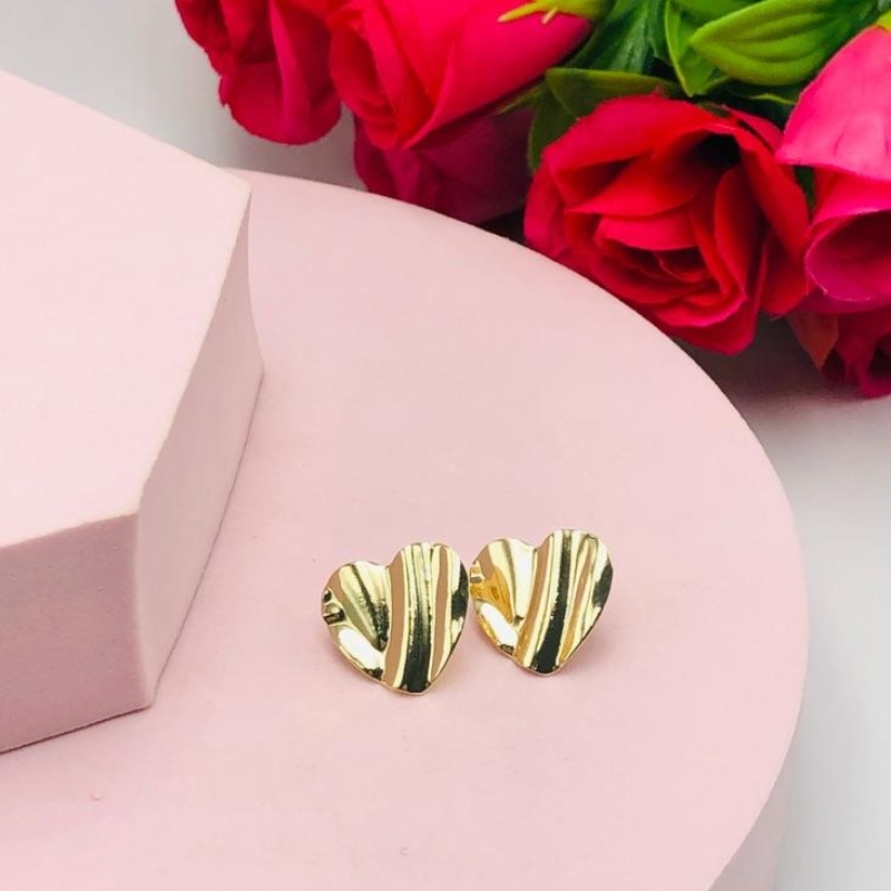 Brinco Coração Ondulado