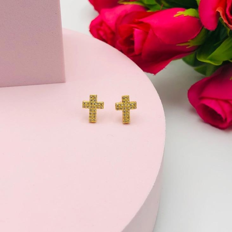 Brinco Cruz Cravejado