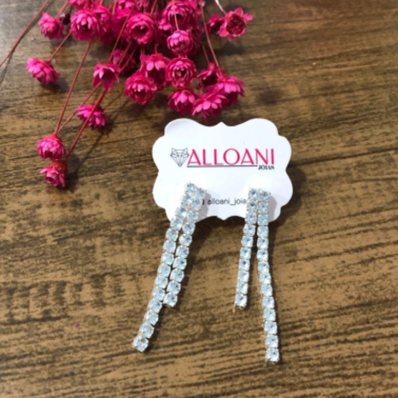 Brinco Duas Fitas com Zirconias