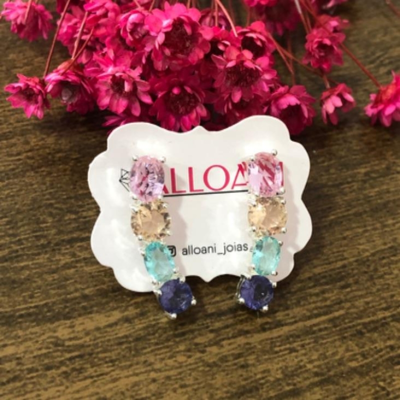 Brinco Ear Cuff com Pedras Coloridas