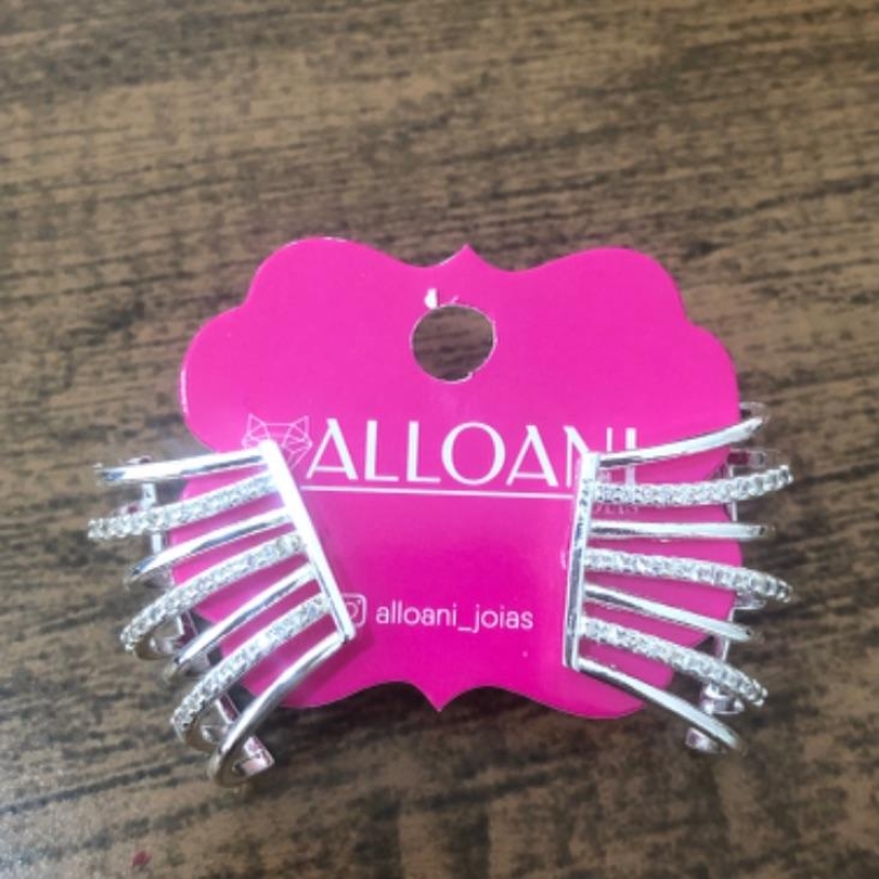 Brinco Ear Hot Cravejado