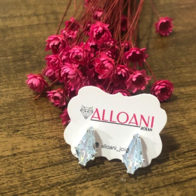 Brinco Gota com Pedra Branca