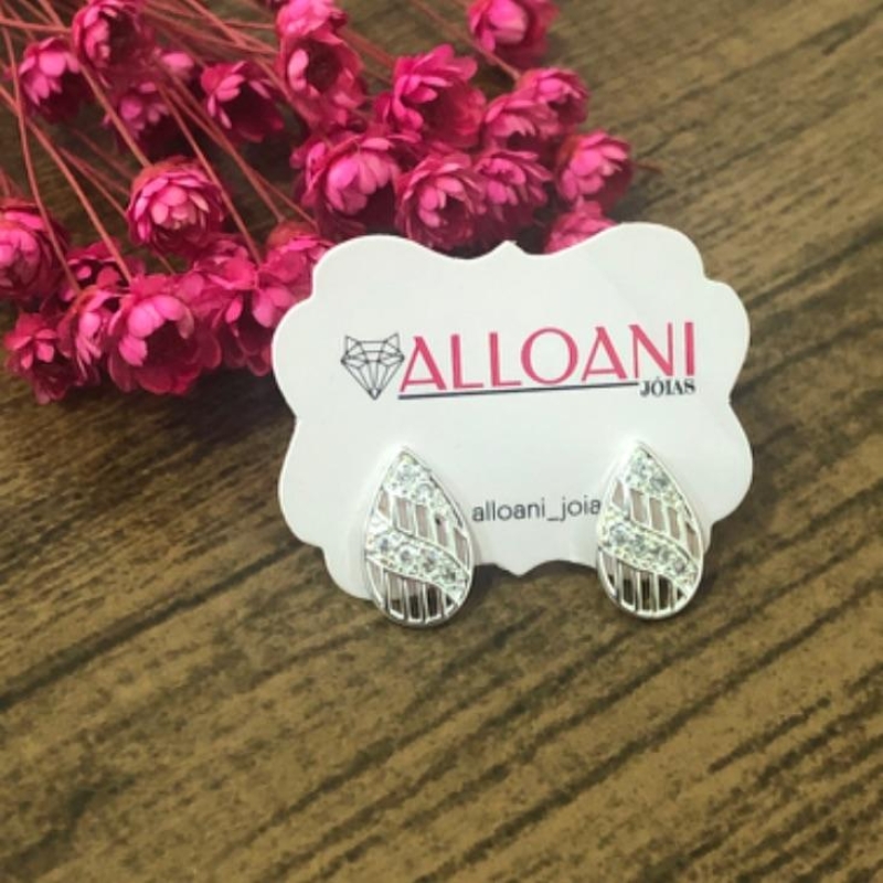 Brinco Gota Cravejado