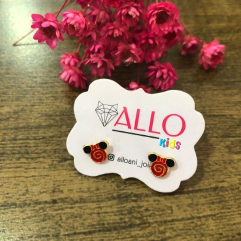 Brinco infantil mickey resinado