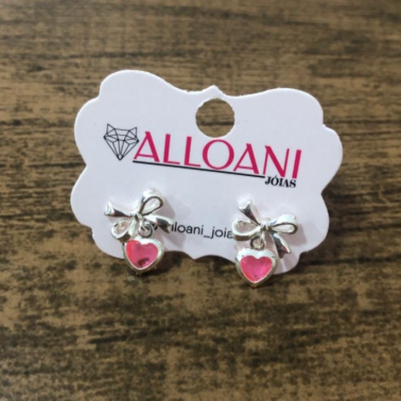 Brinco Laço com Coração Rosa