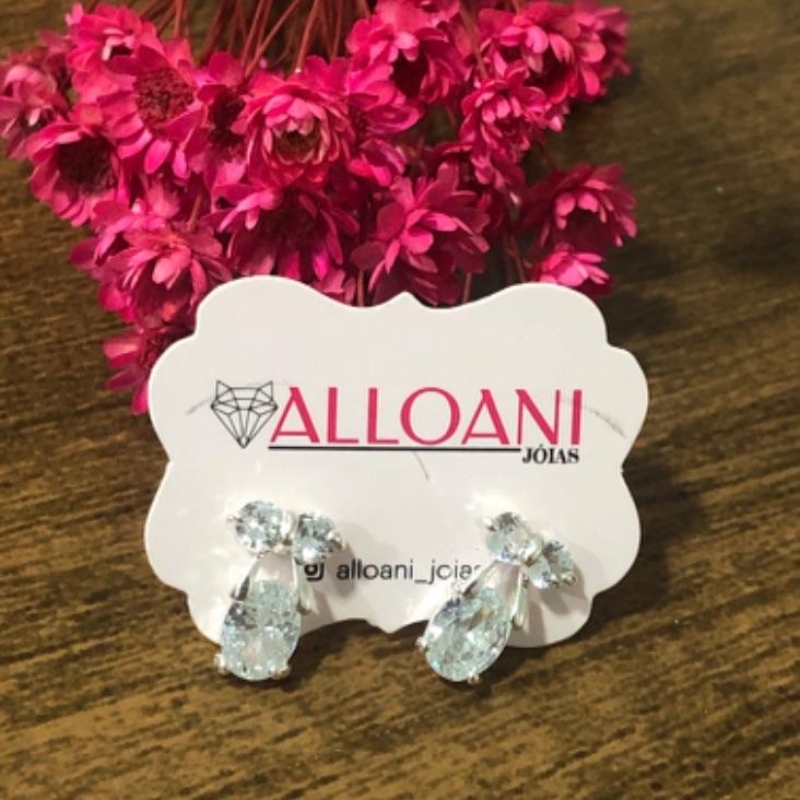 Brinco Laço com Gora com Pedras