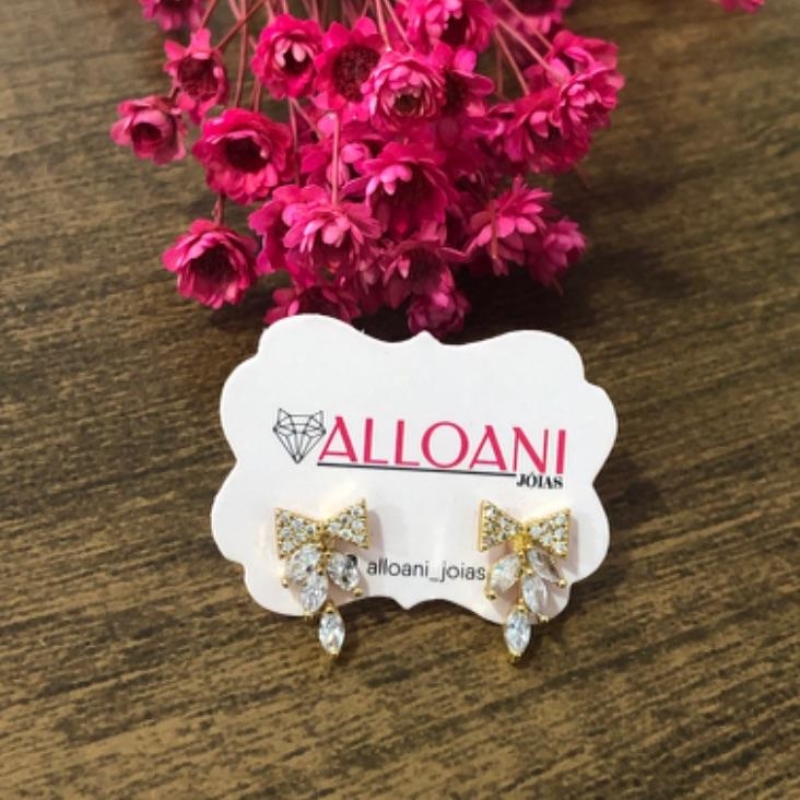 Brinco Laço Cravejado