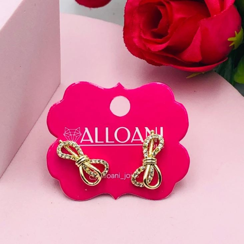 Brinco Laço Cravejado