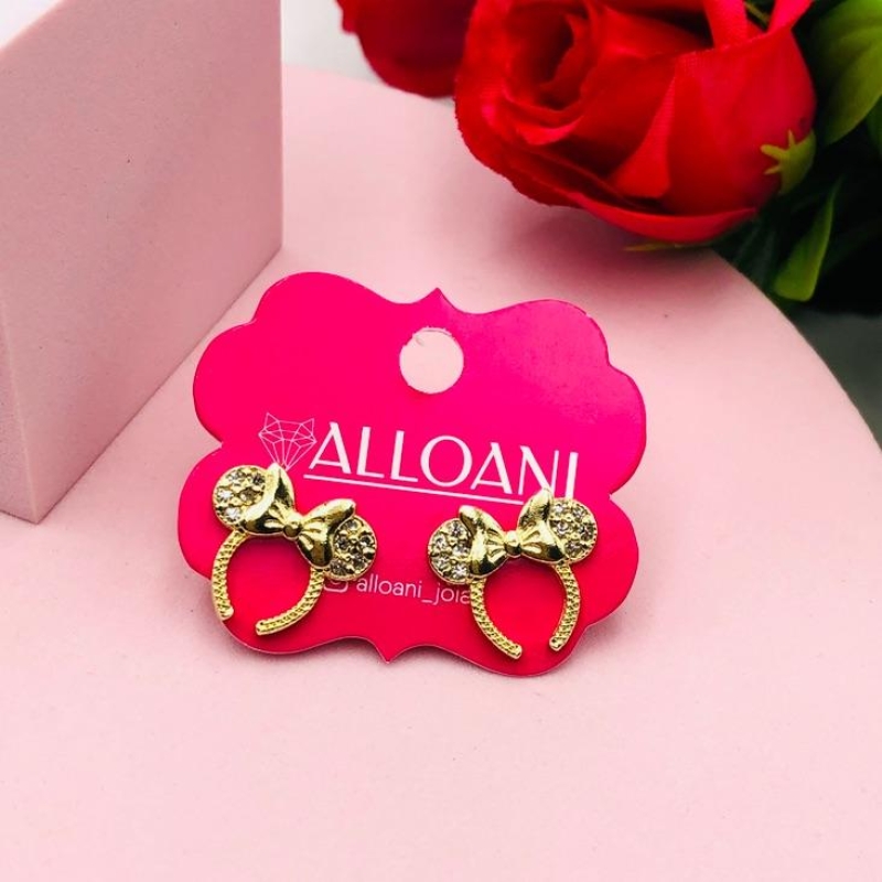 Brinco Laço Minnie Cravejado