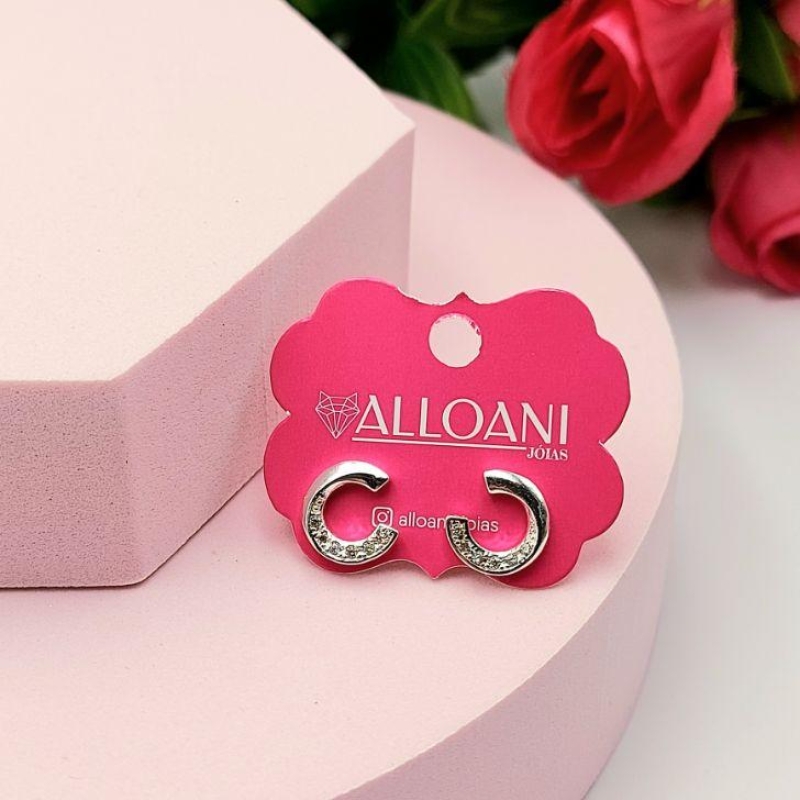 Brinco Meio Círculo Cravejado