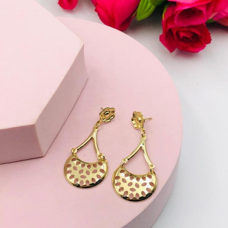 Brinco Pendurado Com Flor