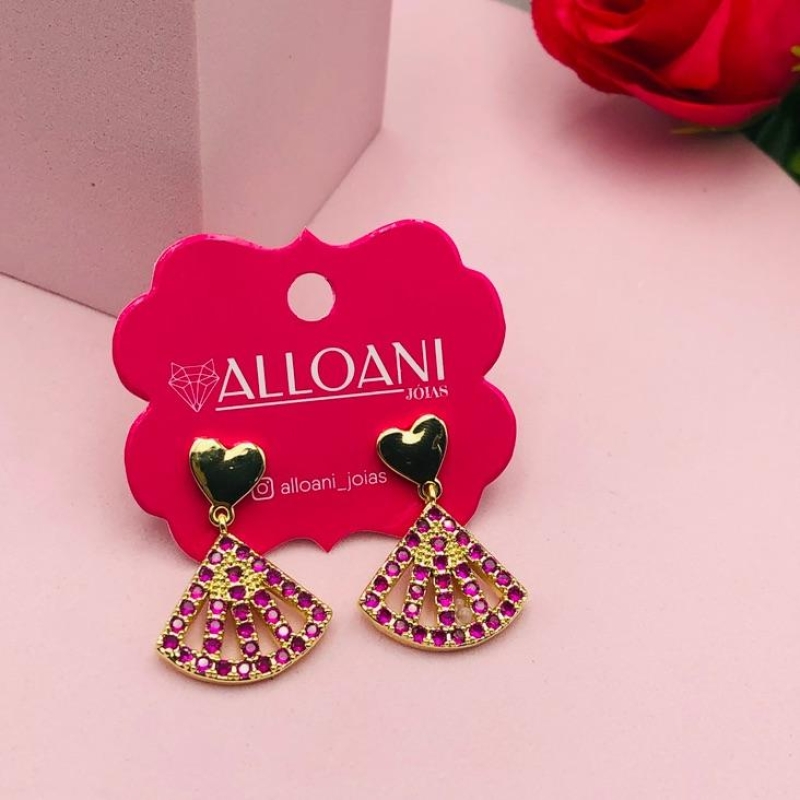 Brinco Pendurado com Pedras Rosa