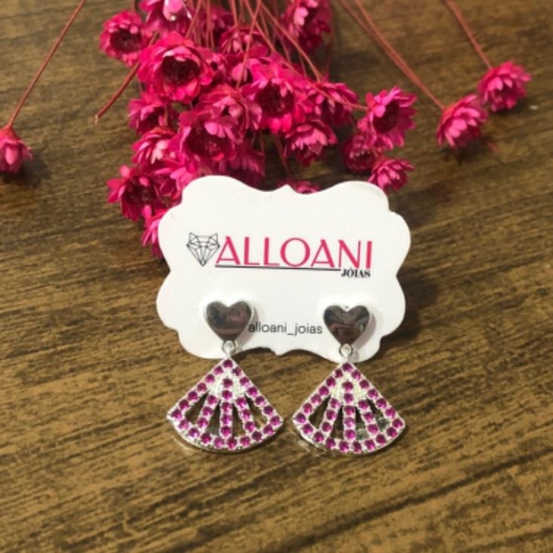 Brinco Pendurado com Pedras Rosas