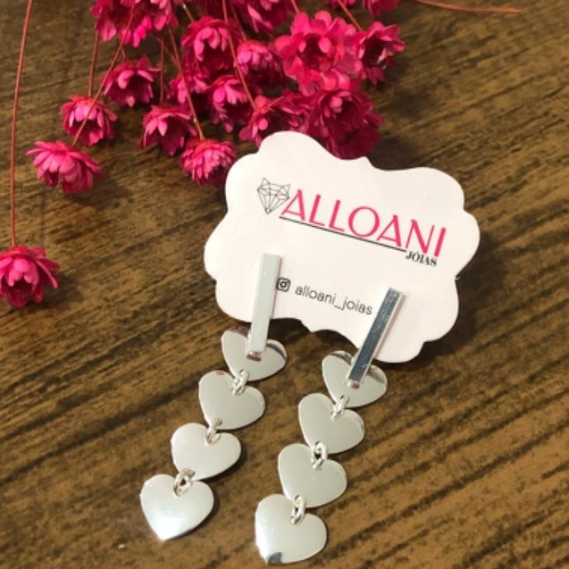 Brinco Pendurado Corações