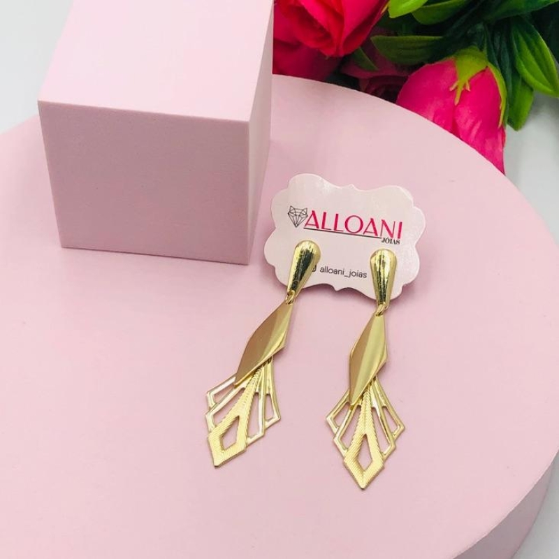 Brinco pendurado geométrico