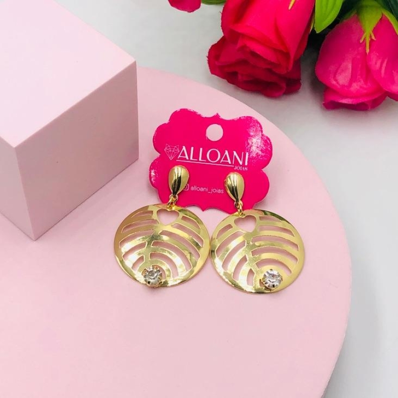 Brinco Pendurado Redondo Trabalhado